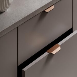 Tirador VANN · ANODIZADO BRILLO · 100 mm · INTEGRADO · Ref 0375064L02